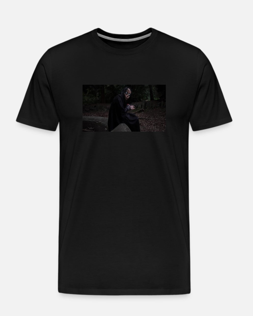 Momo at the Fountian T-Shirt